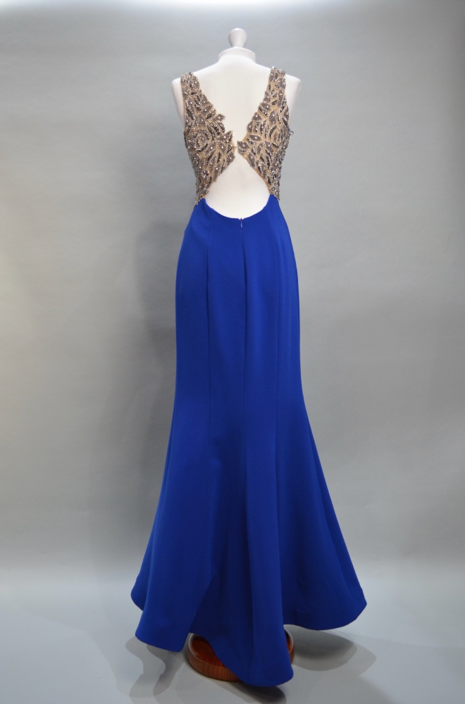 Alquilo vestido pedrería azul eléctrico