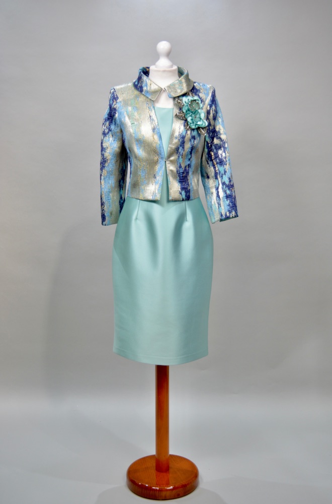 Alquiler vestido azul turquesa con chaqueta | Hildegarda de Fiesta