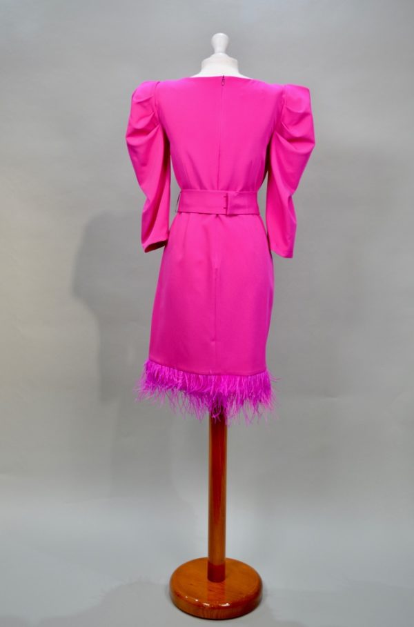 Renta vestido corto rosa fucsia