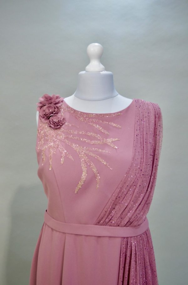 Renta vestido rosa brilloss