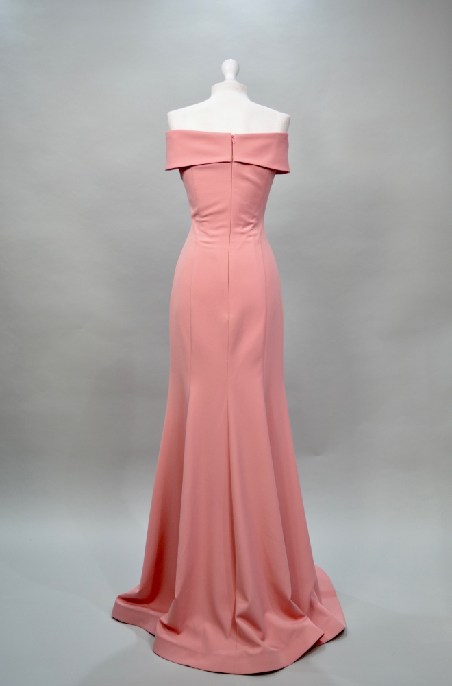 Renta vestido rosa largo