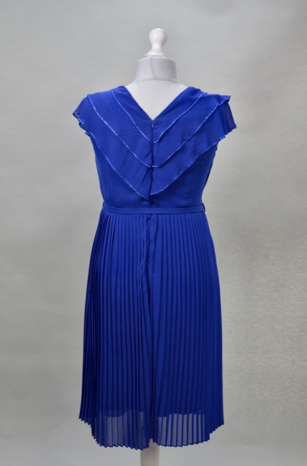 Alquilo vestido azul corto plisado