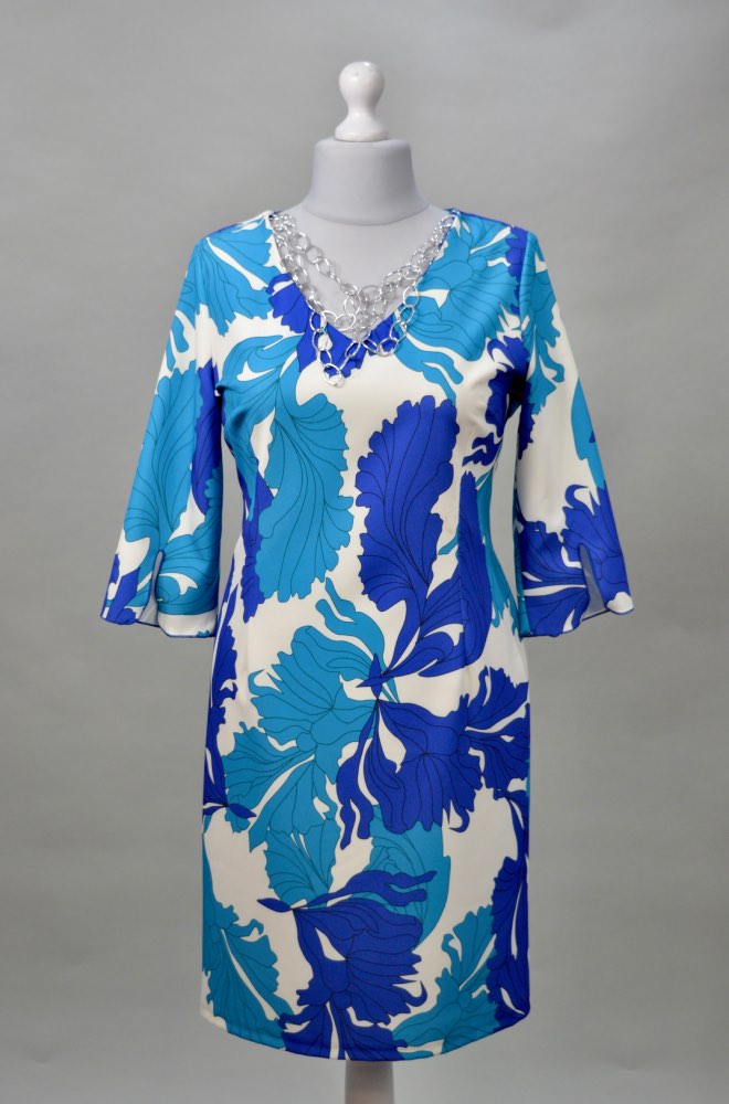 Alquilar vestido corto azul estampado floral